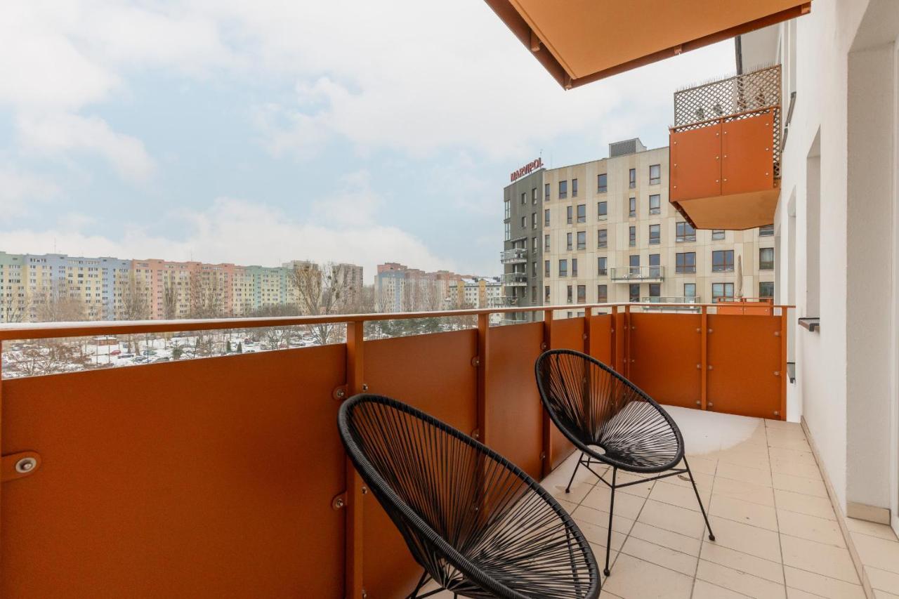Loft Apartment With Parking In Warsaw By Noclegi Renters Dış mekan fotoğraf