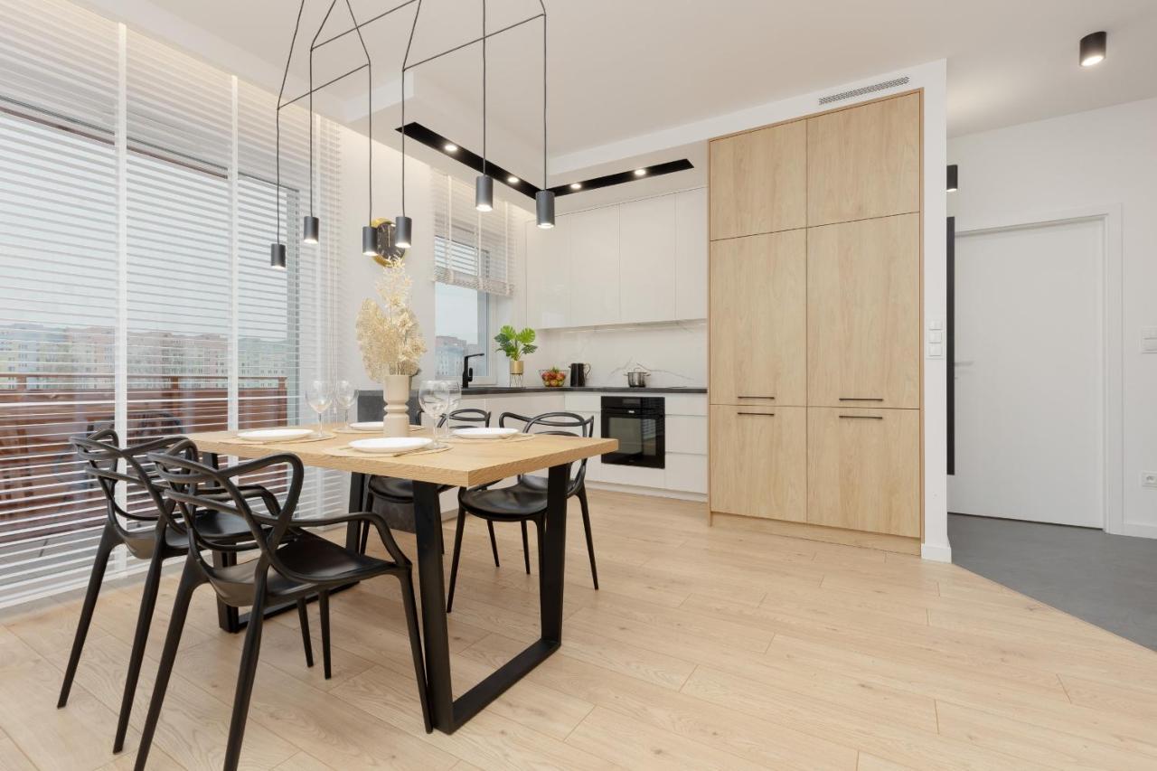 Loft Apartment With Parking In Warsaw By Noclegi Renters Dış mekan fotoğraf